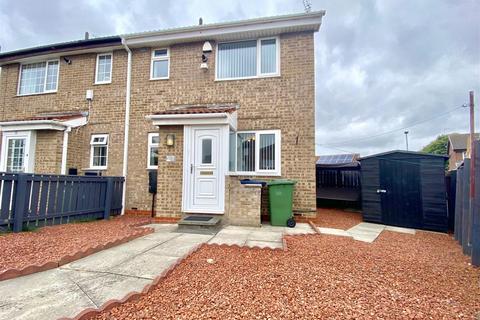 1 bedroom semi-detached house to rent, Slaley Close, Wardley, Gateshead
