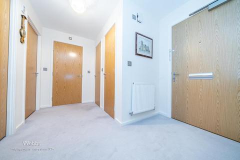 2 bedroom flat for sale, Swallow Place, Stafford ST19