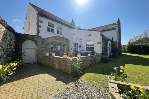 5 bedroom detached house for sale, Scalby Road, Scalby, Scarborough