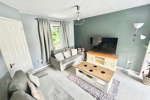 17 Beverley Way, Chippenham, SN14 0XS