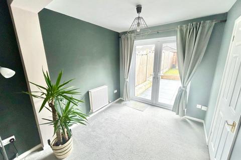 17 Beverley Way, Chippenham, SN14 0XS