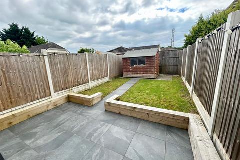 17 Beverley Way, Chippenham, SN14 0XS