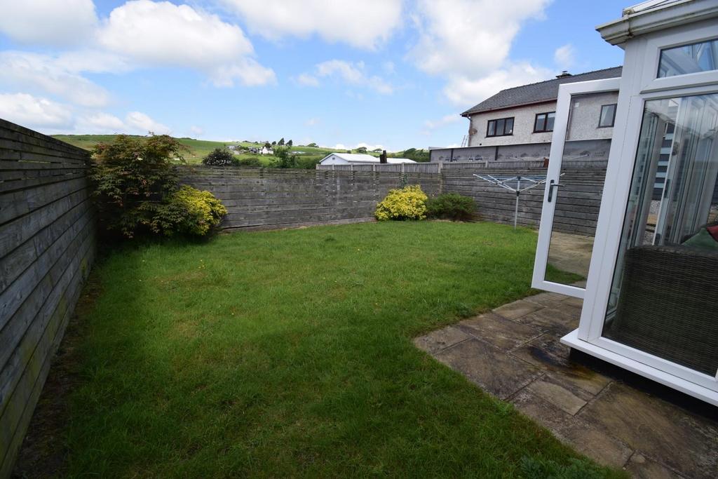 Rear Garden (2).JPG