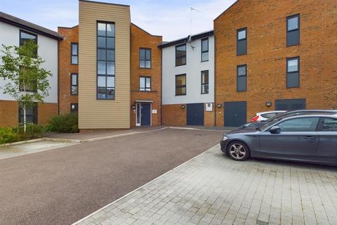 1 bedroom apartment for sale, Burrows Close, Gloucester