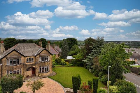 4 bedroom detached house for sale, Lyndhurst Grove, Lyndhurst Grove Road, Brighouse, HD6 3SD