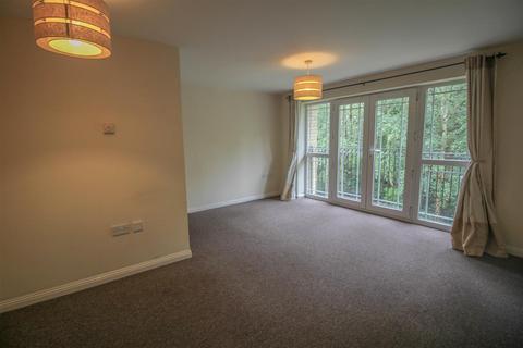 2 bedroom flat to rent, Stickledown, Camberley GU16