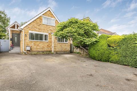 3 bedroom detached house for sale, Colyton Way, Purley On Thames, Reading