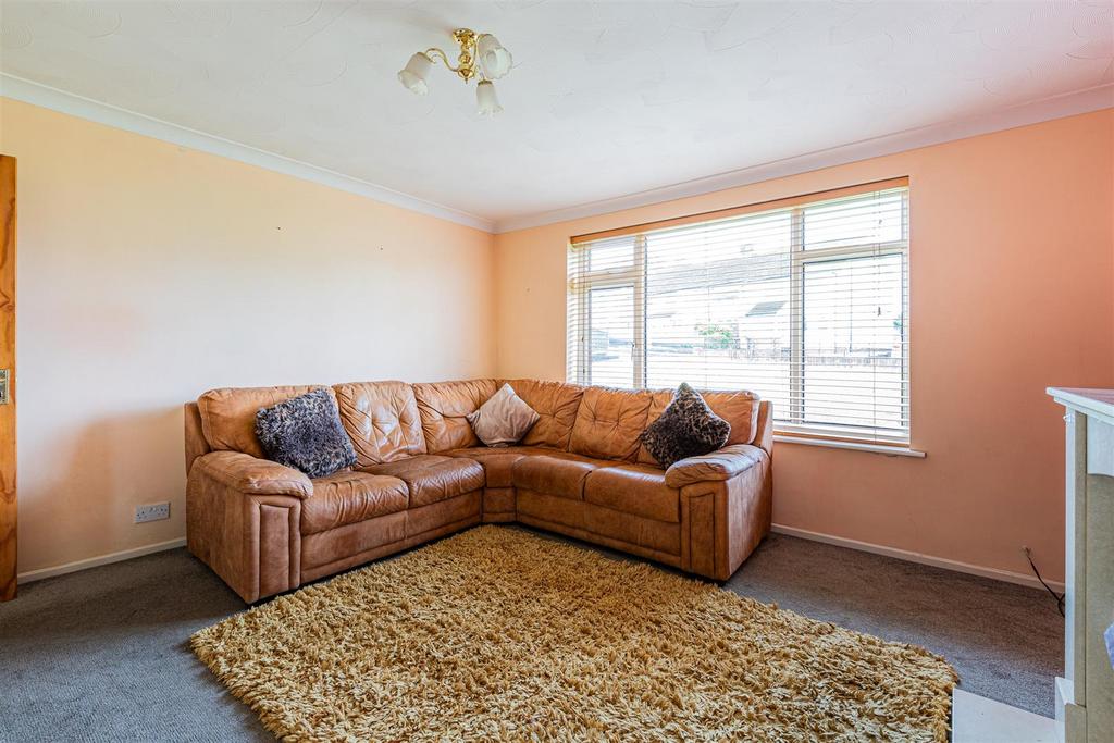 Celyn Avenue 29-4.jpg