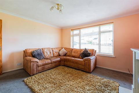 29 Celyn Avenue, Cardiff, CF23 6EH