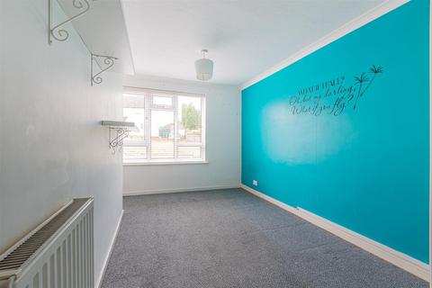 29 Celyn Avenue, Cardiff, CF23 6EH