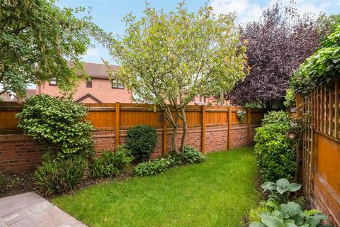 2 Bakehouse Lane, Chadwick End, Solihull, B93 0BS