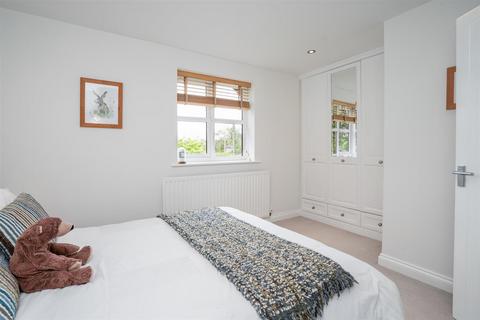 2 Bakehouse Lane, Chadwick End, Solihull, B93 0BS