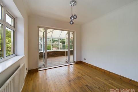 Glendale Croeshowell, Llay, Wrexham, LL12 0NY