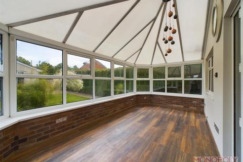 Glendale Croeshowell, Llay, Wrexham, LL12 0NY