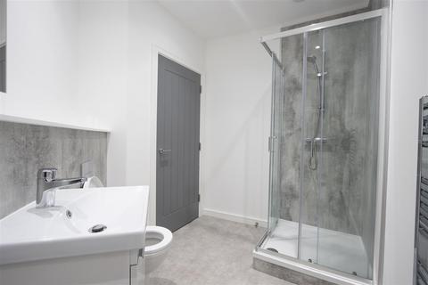 2 bedroom apartment for sale, Knightsbridge Court, West Bars, Chesterfield