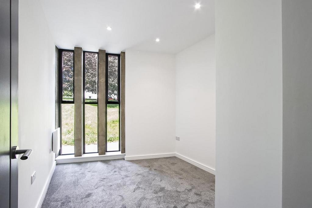 Bedroom 2.jpg