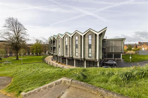 1 bedroom apartment for sale, Knightsbridge Court, West Bars, Chesterfield