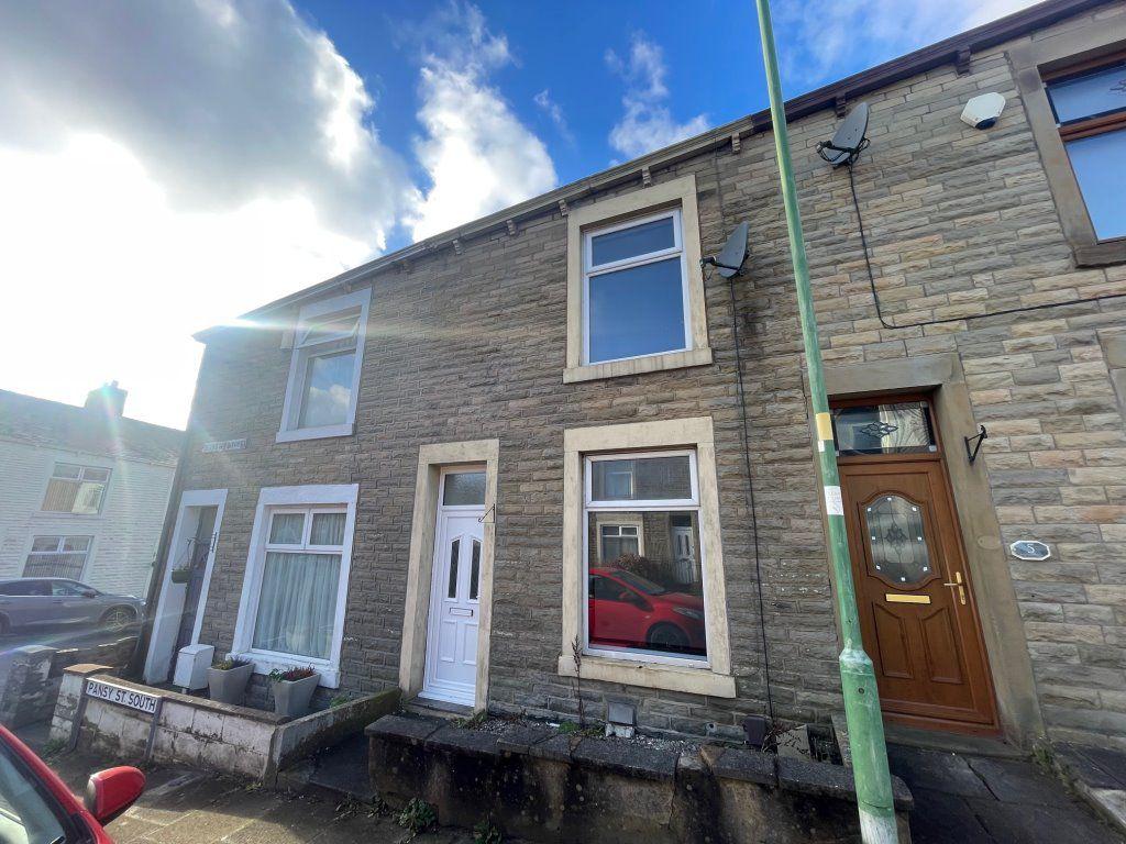 Pansy Street South, Accrington... 3 bed terraced house to rent £695