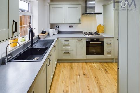 102 Raleigh Crescent, Stevenage, SG2 0ED