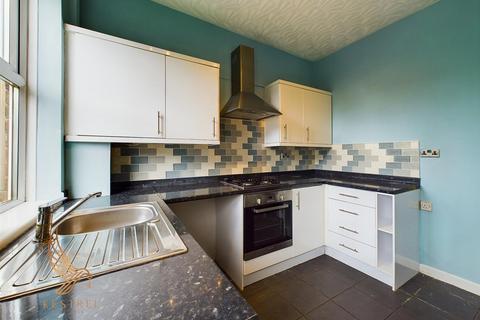 2 bedroom house to rent, Carlton Street, Featherstone WF7