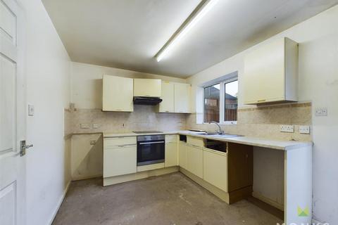 2 bedroom terraced house for sale, Joseph Rich Court, off New Street, Oakengates, Telford