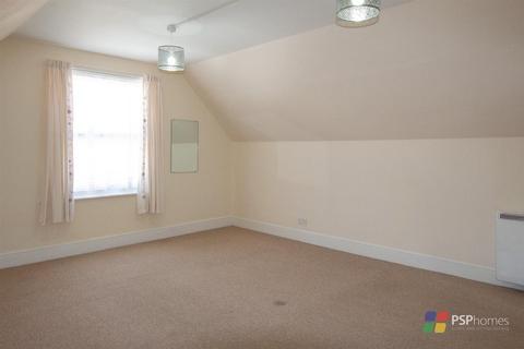 1 bedroom flat to rent, Church Road, Burgess Hill