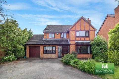 4 bedroom detached house for sale, Mayfield Drive, Kenilworth