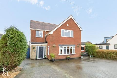 4 bedroom detached house for sale, Burton Road, Overseal