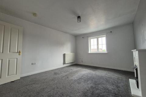 2 bedroom flat to rent, Wycherley Way, Cradley Heath, West Midlands