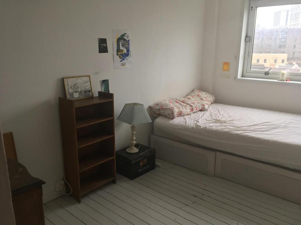 Bedroom 1, Turpin House, Eden Harper SW11