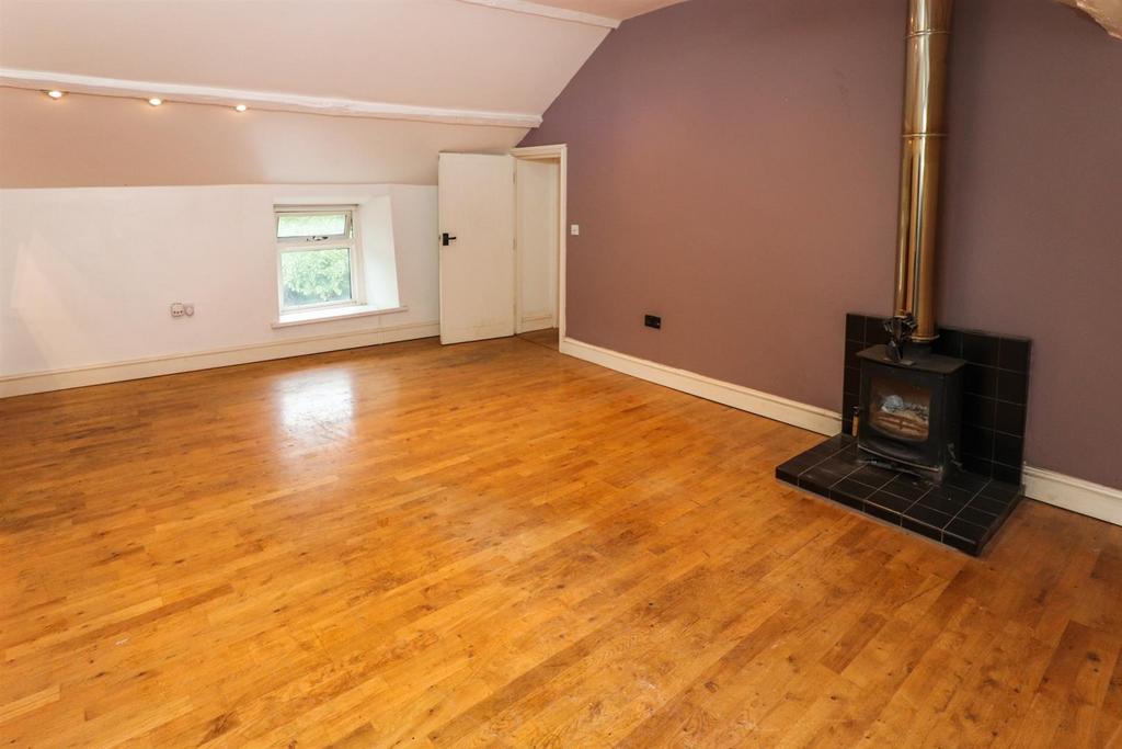 Lounge/ Dining Room
