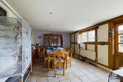 3 bedroom cottage for sale, Naas Lane, Lydney GL15