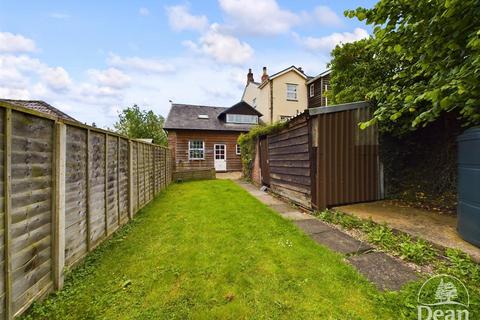 3 bedroom cottage for sale, Naas Lane, Lydney GL15