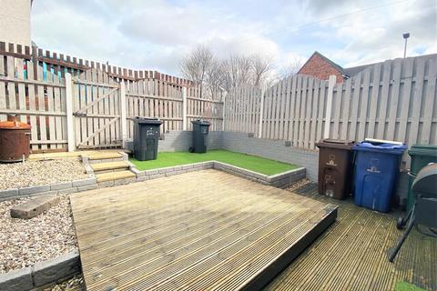 3 bedroom end of terrace house for sale, Oaklea, Thurnscoe, Rotherham, S63 0EX