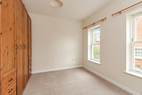 2 bedroom flat for sale, Steven Way, Ripon