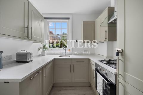 1 bedroom flat for sale, Musard Road, London