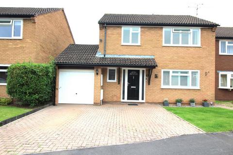 4 bedroom detached house for sale, 3 Swallow Park, Thornbury, BS35 1LR