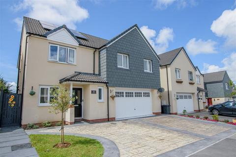 5 bedroom detached house for sale, Bickington, Barnstaple