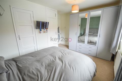 9 Rainbow Avenue, Hackenthorpe, Sheffield, S12 4AQ