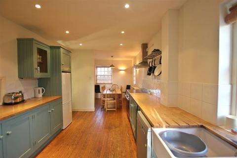 4 bedroom detached house to rent, New Wells, North Back Lane, Terrington, York, YO60 6NS