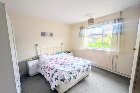 2 bedroom semi-detached bungalow for sale, Marquis Avenue, Balderton