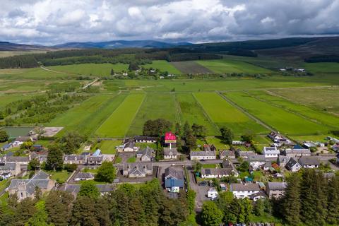 4 bedroom detached house for sale, Main Street, Tomintoul