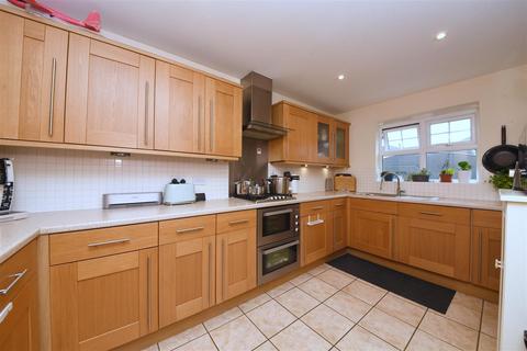 3 bedroom semi-detached house for sale, Bampton Drive, Mill Hill
