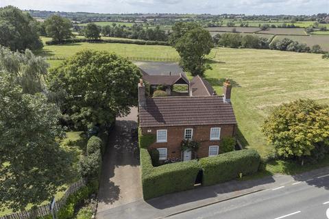 4 bedroom equestrian property for sale, MAIN ROAD, NETHER BROUGHTON