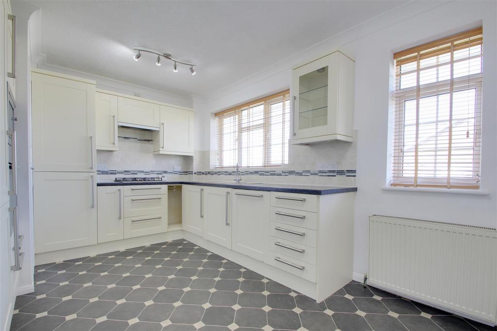 Kitchen 1