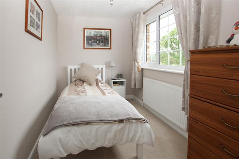 3 bedroom terraced house for sale, Crow Green Lane, Pilgrims Hatch, Brentwood