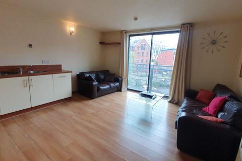 2 bedroom apartment to rent, City Point 2, 156 Chapel Street, Salford
