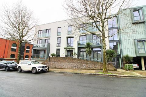 2 bedroom apartment to rent, Montefiore Road, Hove