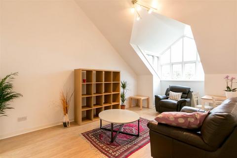 2 bedroom flat to rent, The Mews, Newcastle upon Tyne