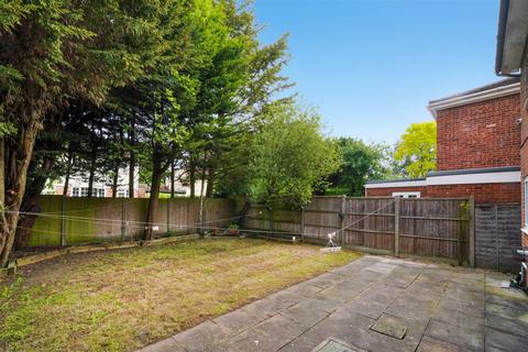 4 bedroom detached house for sale, Jellicoe Gardens, Stanmore